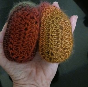 Variegated baby booties